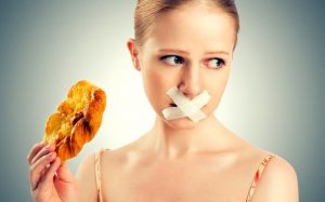 食べたい。。。でも、痩せたい。。。と我慢すると痩せませんよ!