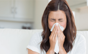 季節の変わり目に風邪をひく人必見!その原因とおすすめの体調管理方法をご紹介!